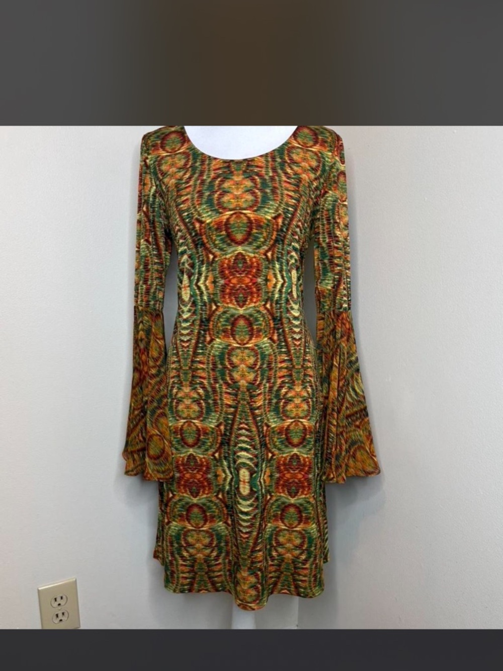 MSK Multicolor bell-Sleeve A-Line Dress